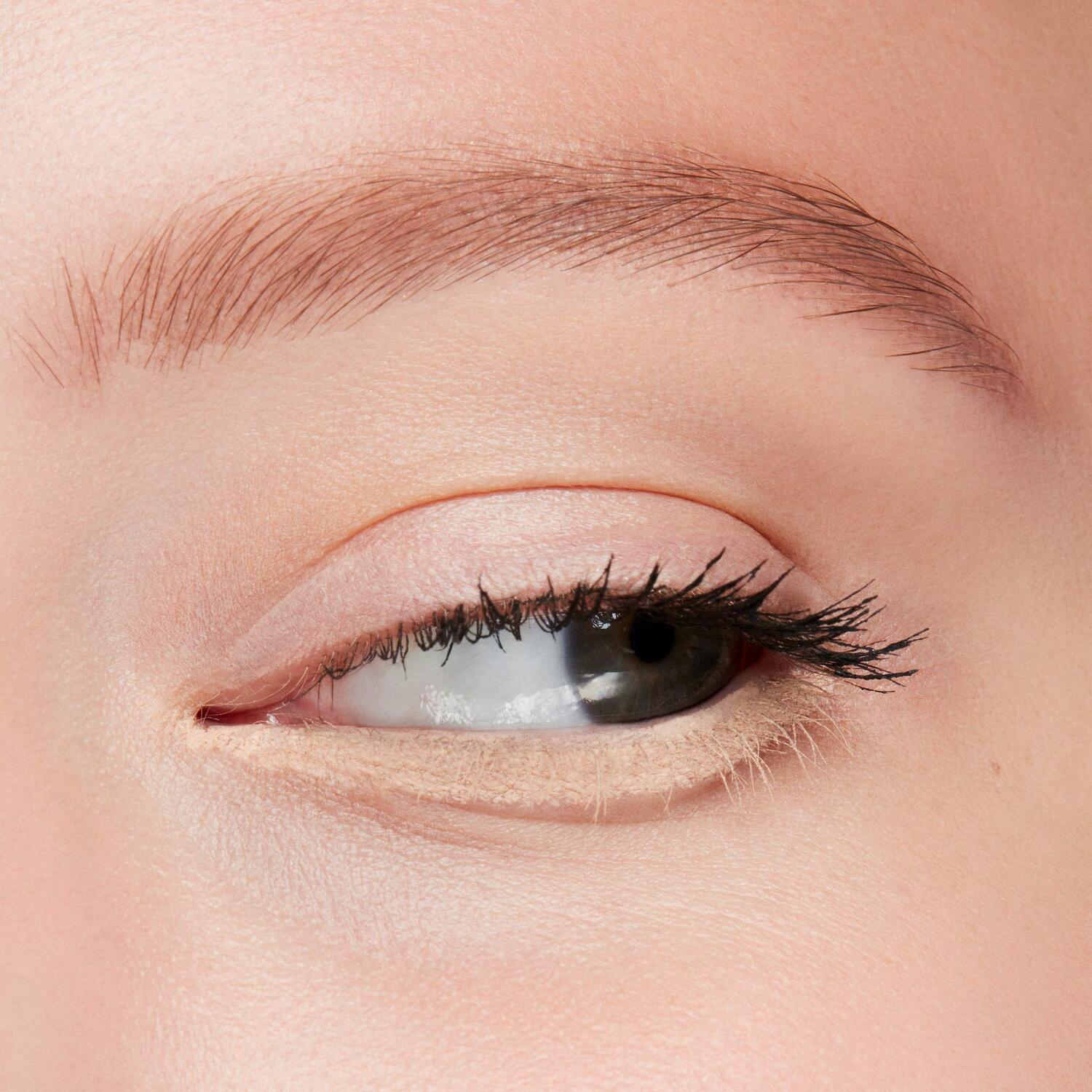 COLOUR EXCESS PENCIL (LÁPIZ DE OJOS)